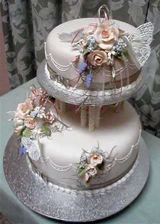 Cake decorated by Glen Ferguson